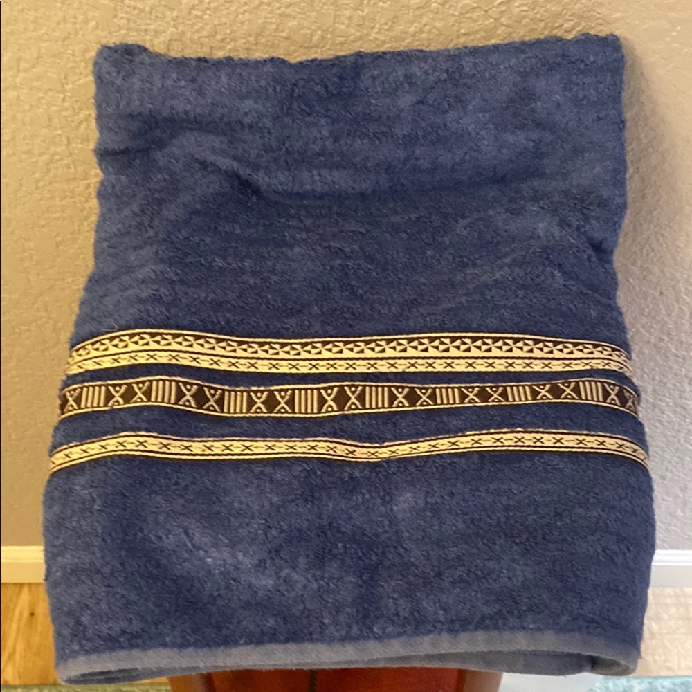 Blue Bamboo Beach Towel with Patterned Stripe